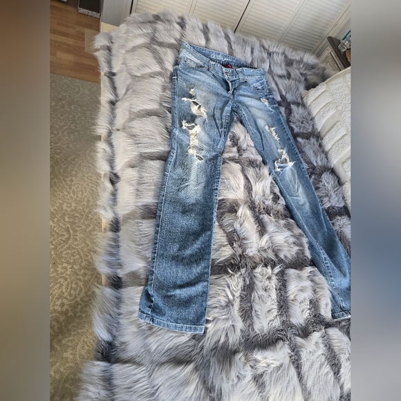 Guess Light Blue Distressed Wide Leg Jeans - Picture 17 of 17